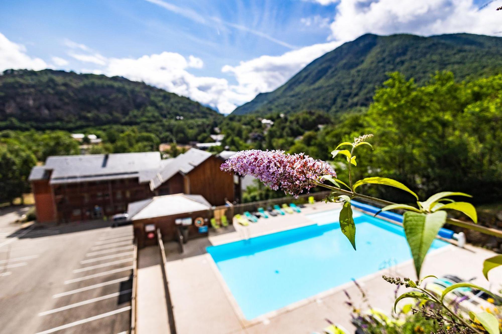 Residence De Tourisme Domaine De La Vallee D'Ax Ax-les-Thermes Exterior photo